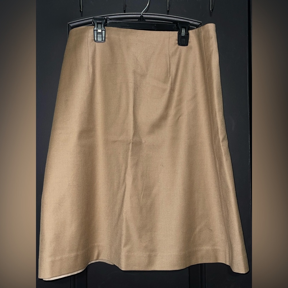 Banana Republic Tan A-Line Skirt - Picture 4 of 4